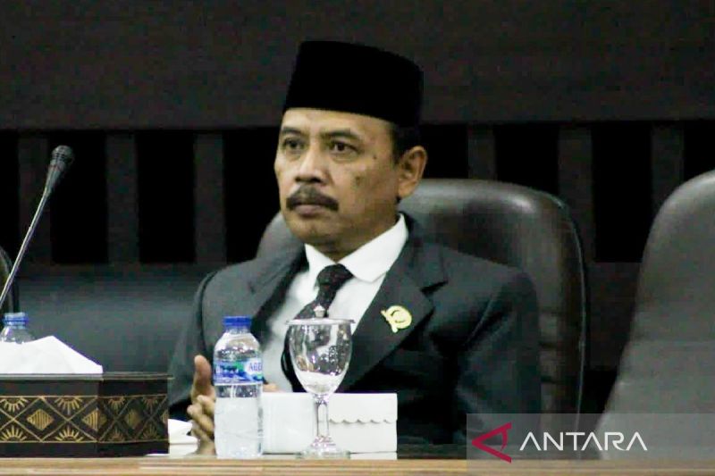 Tiga Fraksi Hampat Pengesahan Perubahan APBD 2024 di Situbondo