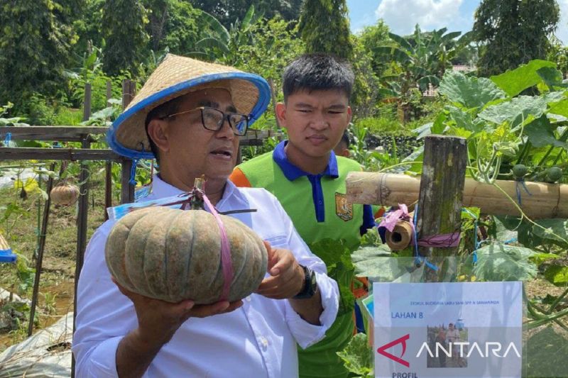 Pj Gubernur Kaltim Dorong Budaya Agraris Sejak Dini di Sekolah