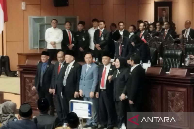 Sidang Paripurna DPD RI Tetapkan La Nyalla dan Sultan sebagai Calon Ketua