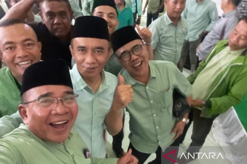 Swafoto pasangan calon (paslon) Bupati dan Wakil Bupati Lombok Timur, Nusa Tenggara Barat (NTB) Muhammad Syamsul Luthfi-Abdul Wahid (Luthfi-Wahid). (ANTARA/Tim Lutfi-Wahid).