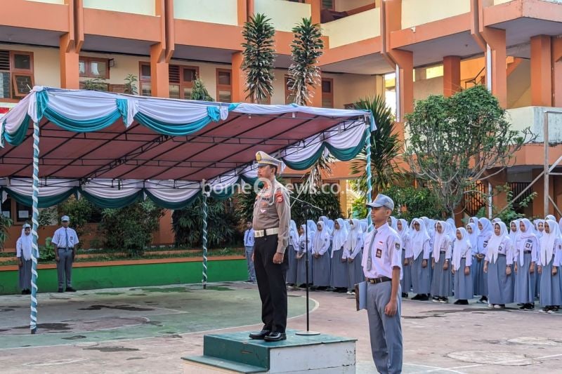 Edukasi Keselamatan Lalu Lintas untuk Siswa di Ternate oleh Polda Malut