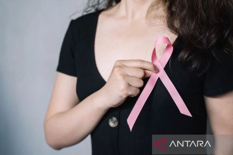 Deteksi dini kanker payudara, pentingnya metode SADARI bagi wanita