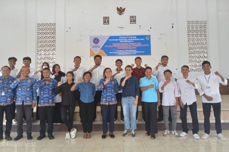 Pelatihan Bahasa Asing Tingkatkan Peluang Usaha di Labuan Bajo