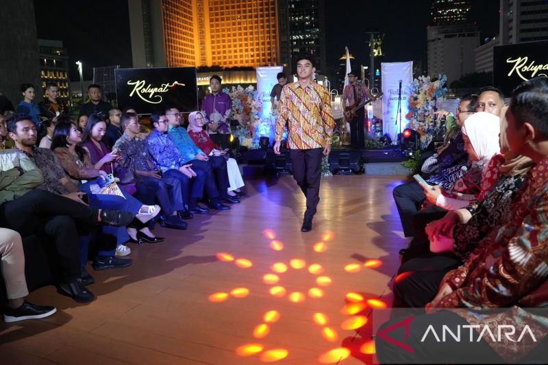 Transjakarta Rayakan Hari Batik Nasional dengan Festival Kreatif