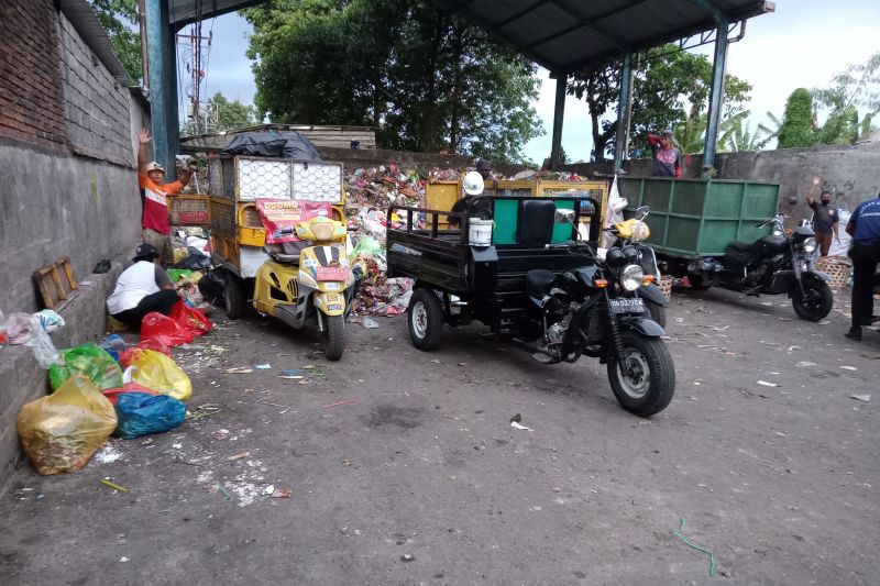 Investor Jakarta Lirik TPST Sandubaya Jadi Pusat Pengolahan Plastik