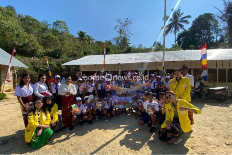 Melestarikan Adat Marapu dalam Tradisi Pemakaman Sumba
