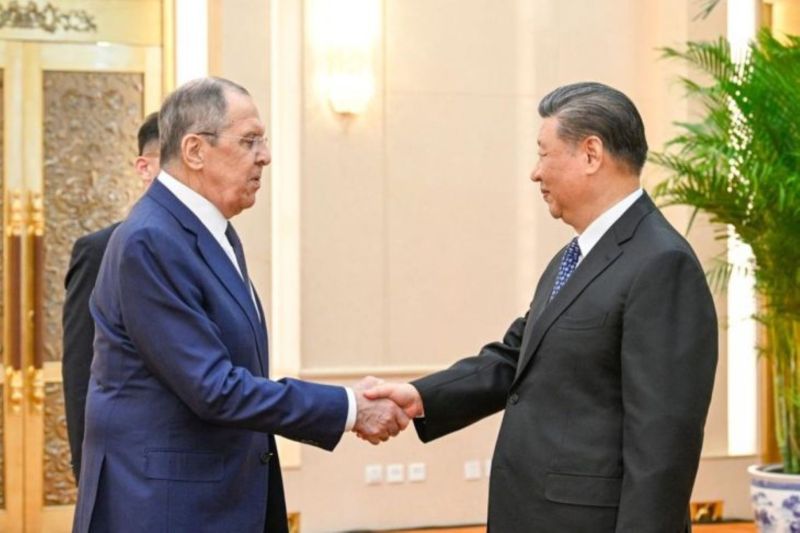 Rusia dan China Tingkatkan Kerja Sama Militer dan Ekonomi