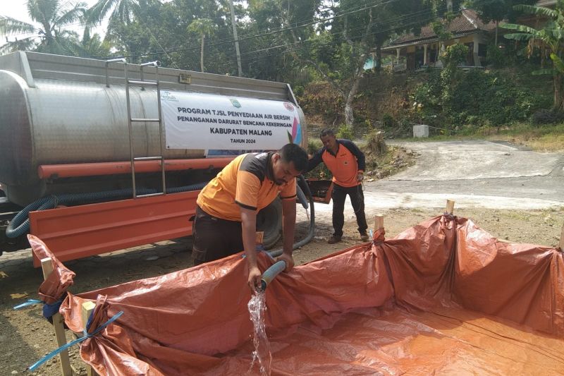 BPBD Malang Salurkan 808 Ribu Liter Air Bersih ke Desa Terdampak Kekeringan