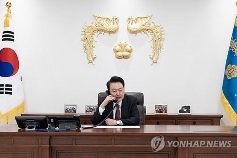 Pertemuan Perdana Presiden Korsel dan PM Jepang di Laos 2024