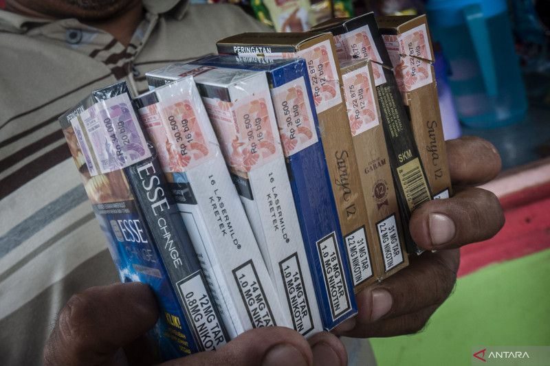 Usulan Kenaikan Harga Rokok Dua Kali Lipat untuk Turunkan Konsumsi