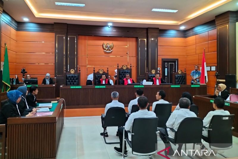 Sidang Perdana Kasus Korupsi Dinas Pendidikan Sumbar, Kerugian Rp5,5 Miliar