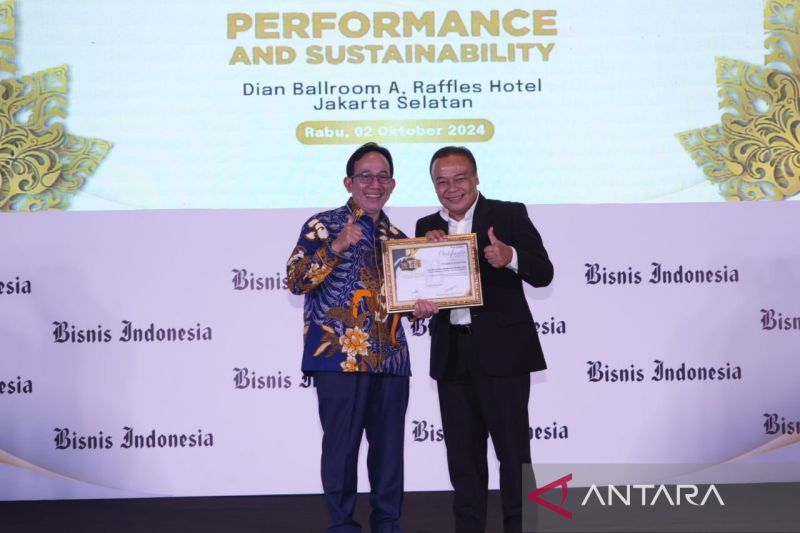 PT Bukit Asam Raih Tiga Penghargaan di Top BUMN Awards 2024