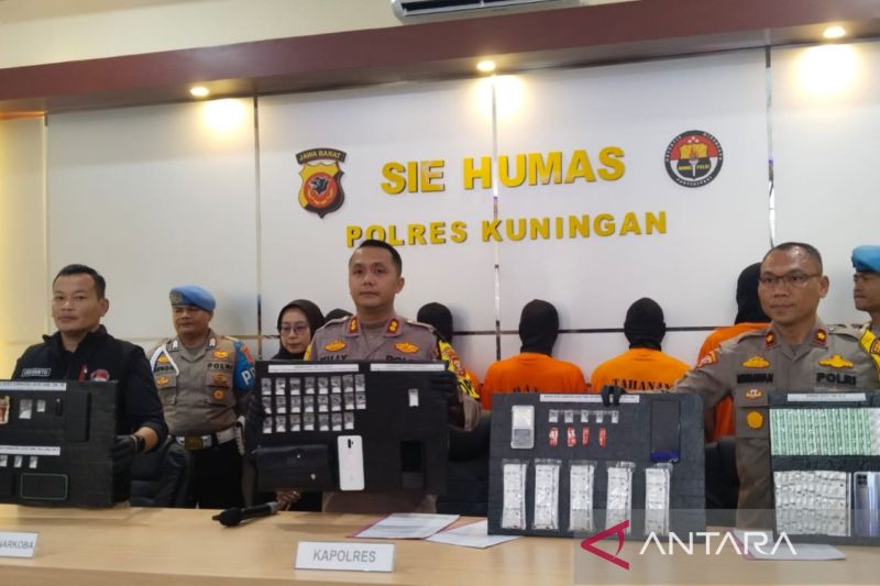 Polres Kuningan Tangkap Delapan Pelaku Narkoba, Termasuk Residivis