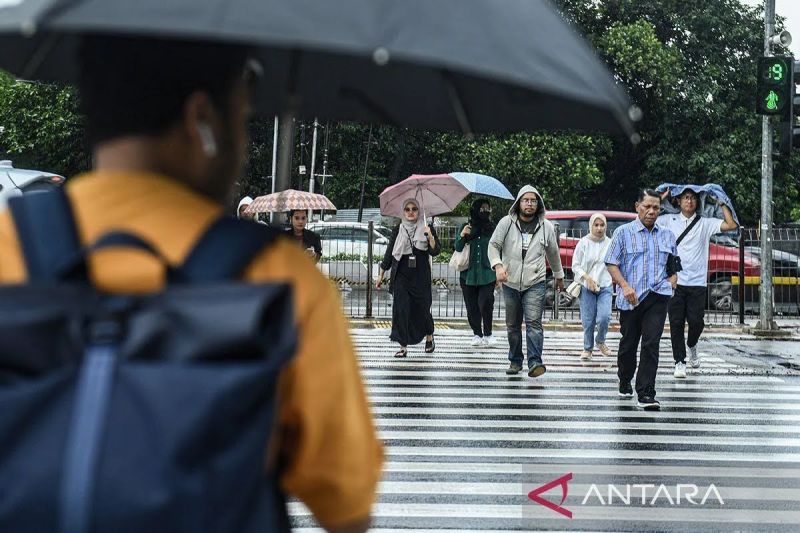 Rabu, BMKG Prakirakan Cuaca Sebagian Besar Indonesia Hujan Ringan, Palangka Raya Begini