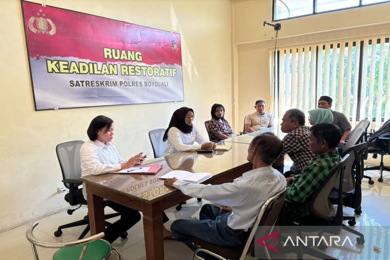 Polwan Boyolali Raih Penghargaan dari Kapolri pada Hari Jadi Polwan 76