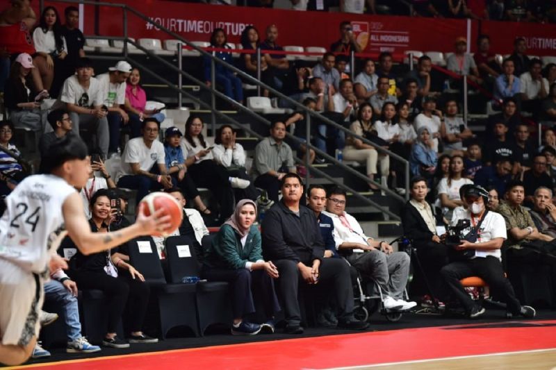 Dito Ariotedjo Antusias Saksikan Final IBL All Indonesian 2024