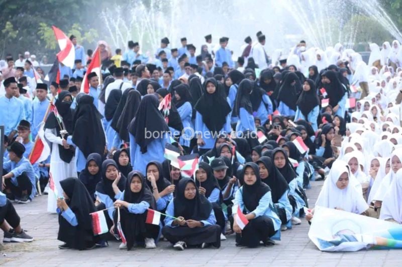 Progres Renovasi Gedung SMP di Lombok Tengah Tunjukkan Varian