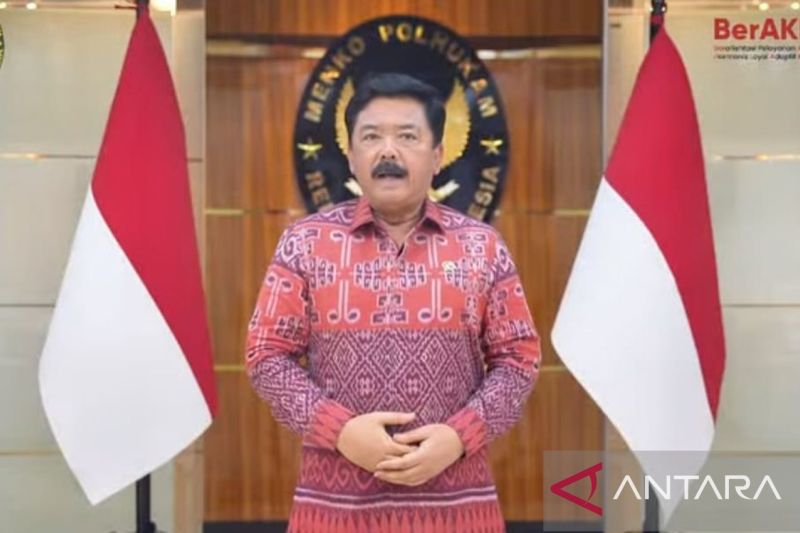 Tangkapan layar video ucapan selamat ulang tahun untuk TNI dari Menko Polhukam Hadi Tjahjanto yang diunggah di akun instagram @puspentni, Jumat (4/10/2024). ANTARA/HO-Humas TNI