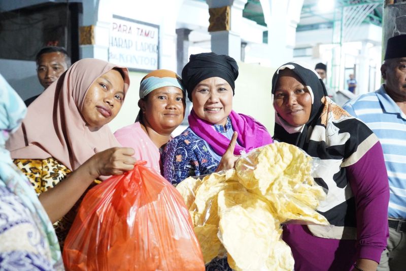 Luluk Nur Hamidah Janji Tunjangan Khusus untuk Ibu Rumah Tangga