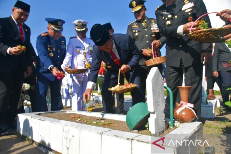 Ziarah Nasional HUT ke-79 TNI sebagai Penghormatan Pahlawan