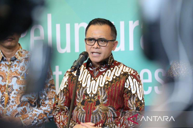 Menteri PANRB Abdullah Azwar Anas dalam Rakor Tim Nasional OECD & Peluncuran Portal Aksesi OECD di Jakarta, Kamis (3/10/2024). (ANTARA/HO-Humas Kementerian PANRB)