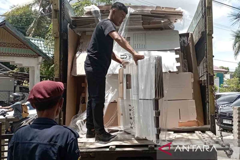 KIP Banda Aceh Terima Ratusan Kotak Suara untuk Pilkada 2024