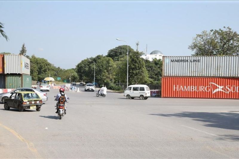 Internet Padam dan Jalan Ditutup Menjelang Unjuk Rasa di Pakistan