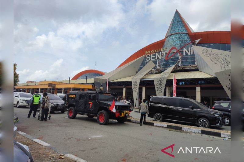 Bandara Sentani, Kabupaten Jayapura, Papua. ANTARA/Evarukdijati