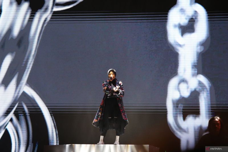 Tantri Kotak Kenang Nike Ardilla di Synchronize Fest 2024