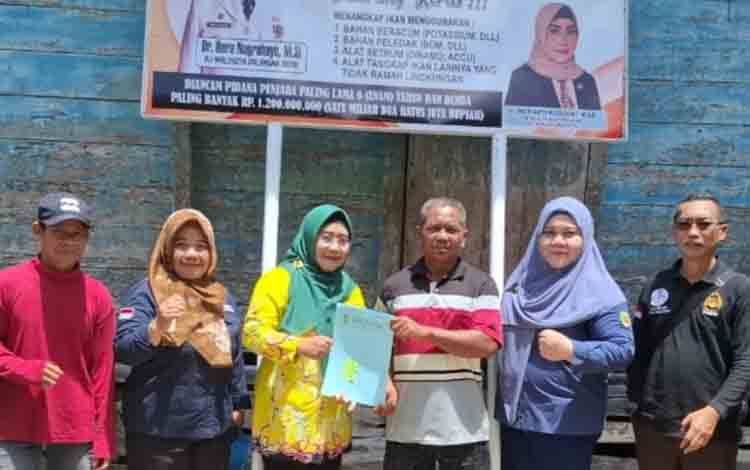 Dinas Perikanan Palangka Raya Sosialisasikan Larangan Illegal Fishing