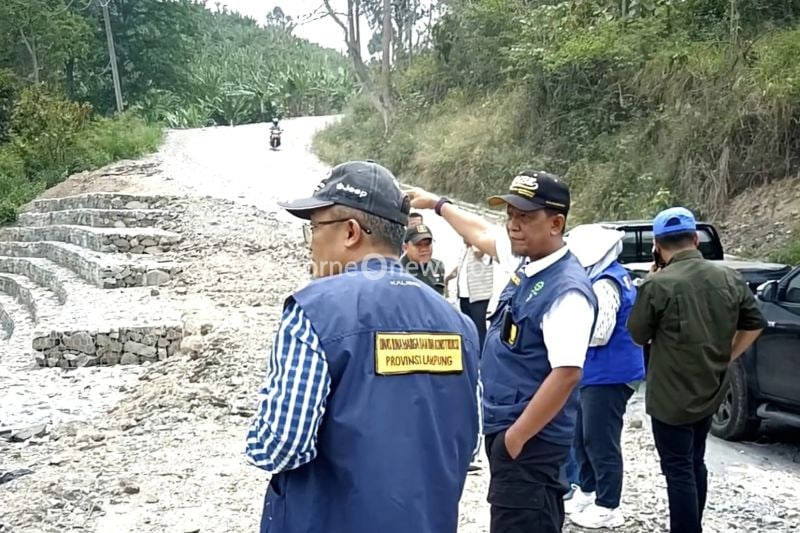Rehabilitasi Jalan Kuripan-Kota Agung Dukung Aksesibilitas Masyarakat