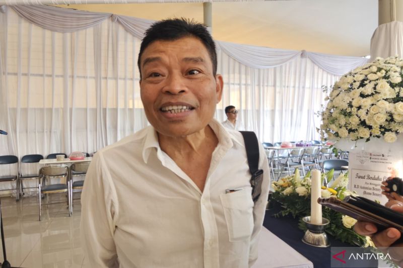 Pemakaman Romo Benny di TPU Sukun Malang, Duka Dalam Kebersamaan