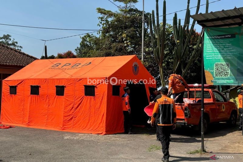 BPBD Bandung Mulai Bongkar Tenda Pengungsian Pasca Gempa Bumi