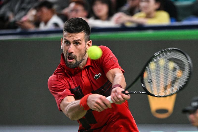 Novak Djokovic Menang Dramatis, Melangkah ke Babak Selanjutnya di Shanghai Masters
