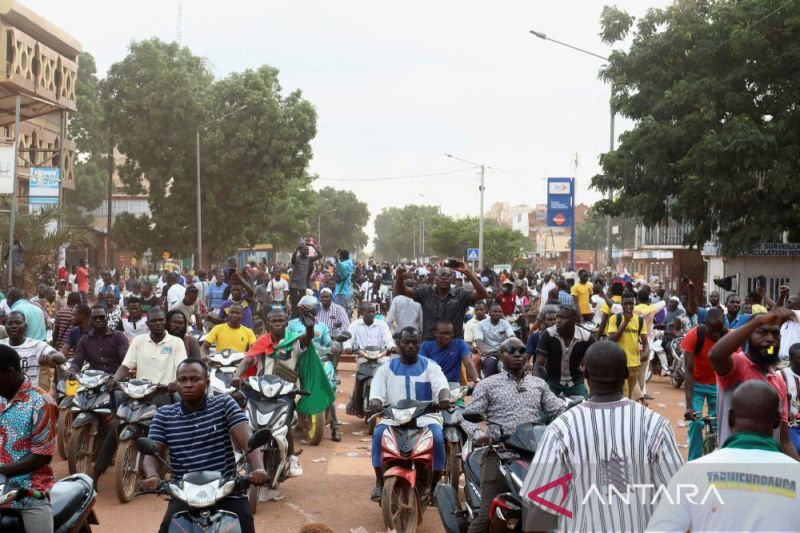 Burkina Faso Cabut Izin Perusahaan Emas Asing untuk Mandiri