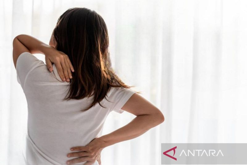 Pahami Cara Mencegah Nyeri Pinggang akibat Saraf Kejepit