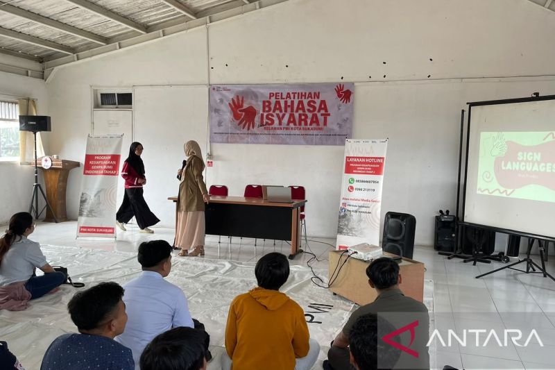 Pelatihan Bahasa Isyarat oleh PMI Tingkatkan Kompetensi Relawan