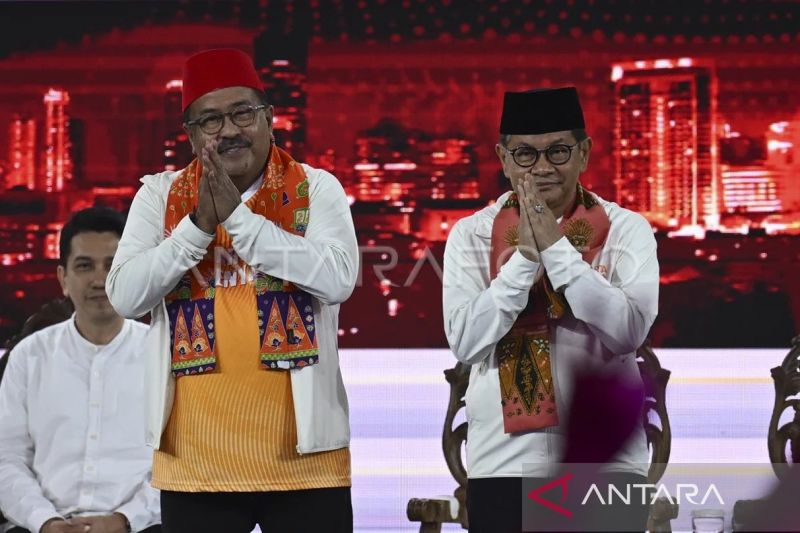 Pramono Anung Klarifikasi Catatan Debat sebagai Data Penting