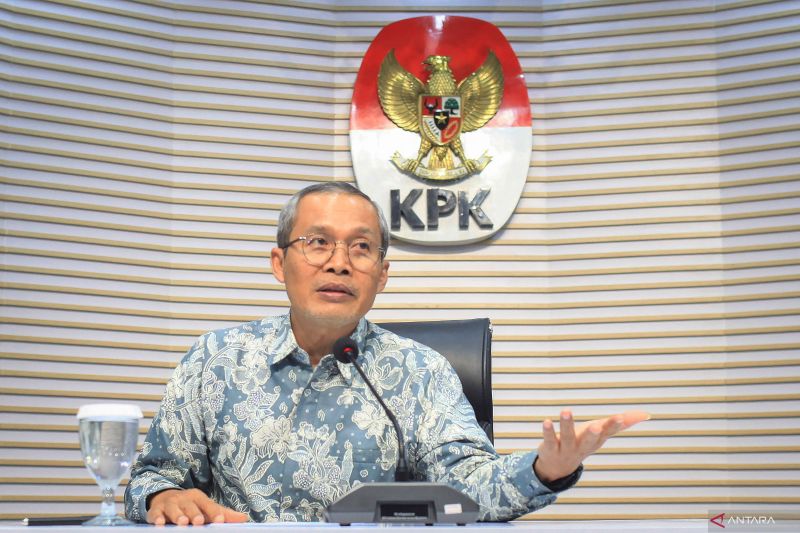 KPK Temukan Uang di Tangan Kepercayaan Gubernur Kalsel