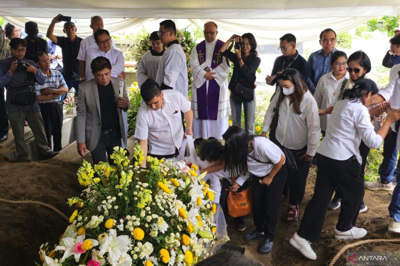 Proses Pemakaman Romo Benny, Hargai Jejak Pengabdian yang Abadi