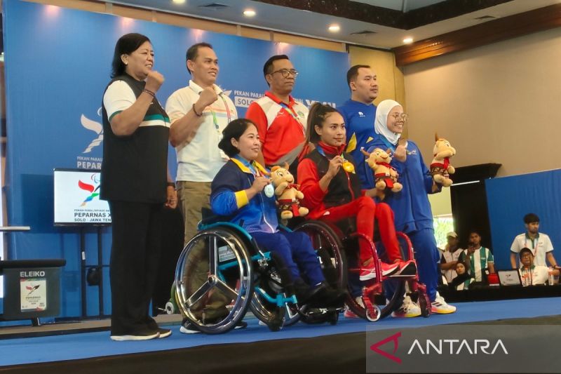 Atlet Putri Para-Angkat Berat Pecahkan Rekor di Peparnas XVII