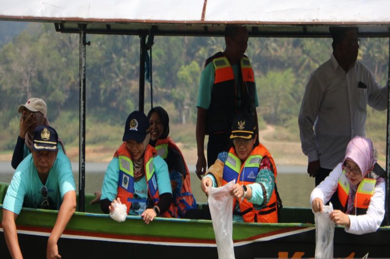 Pemkab Kulon Progo Luncurkan Program Jaga Kaliku untuk Pelestarian Ikan