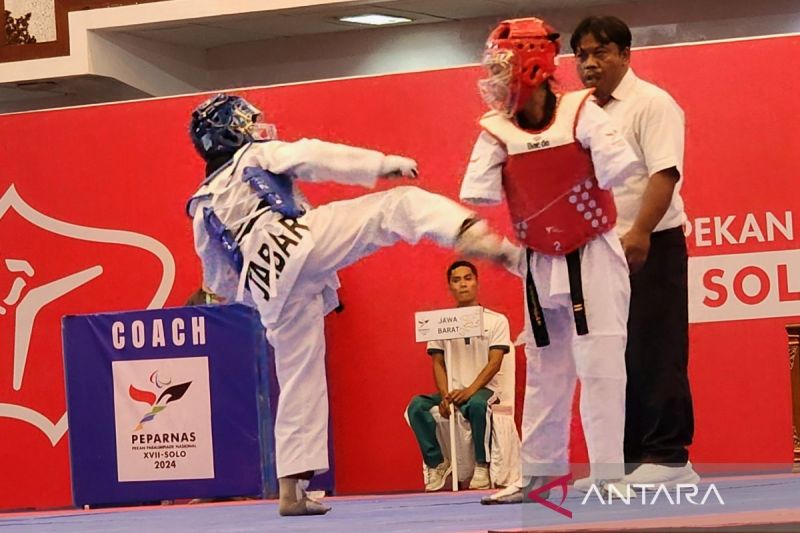 Atlet Riau Eirene Ritonga Raih Emas Pertama di Peparnas XVII