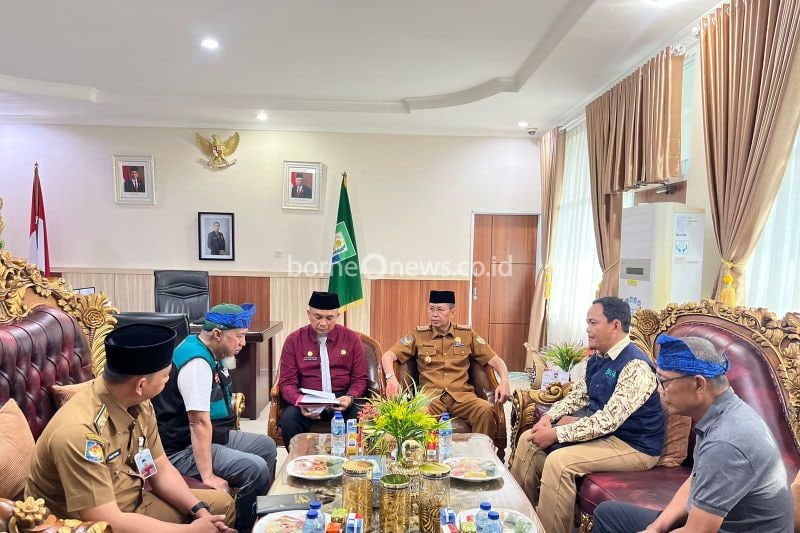 BWA Distribusikan 20.000 Al Quran dan Latihan Pupuk Organik di Bengkulu