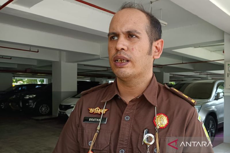 Tersangka Korupsi Proyek Gunung Tunak Melarikan Diri dari Penangkapan