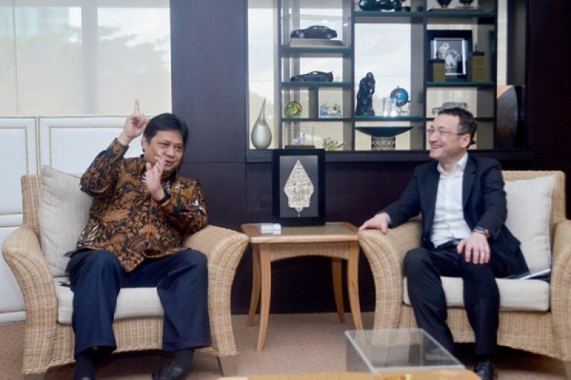 Proses Sertifikasi TKDN iPhone 16, Apple Investasi di Indonesia