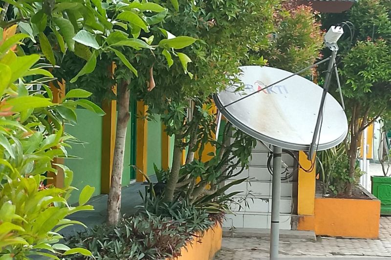 Prioritas Layanan Internet untuk Sekolah dan Puskesmas di Biak Numfor