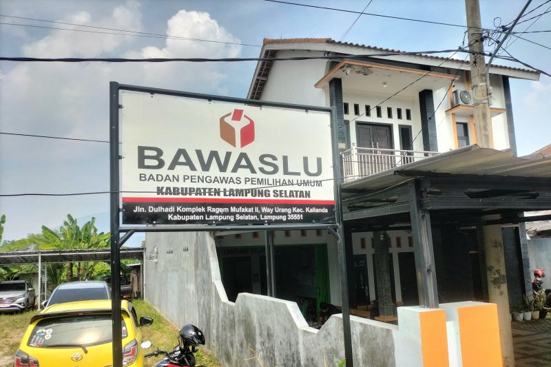 Bawaslu Lampung Selatan Tangani Tiga Laporan Pelanggaran Kampanye