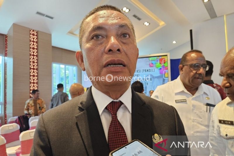 Gubernur Papua Instruksikan ASN Tingkatkan Pelayanan Masyarakat