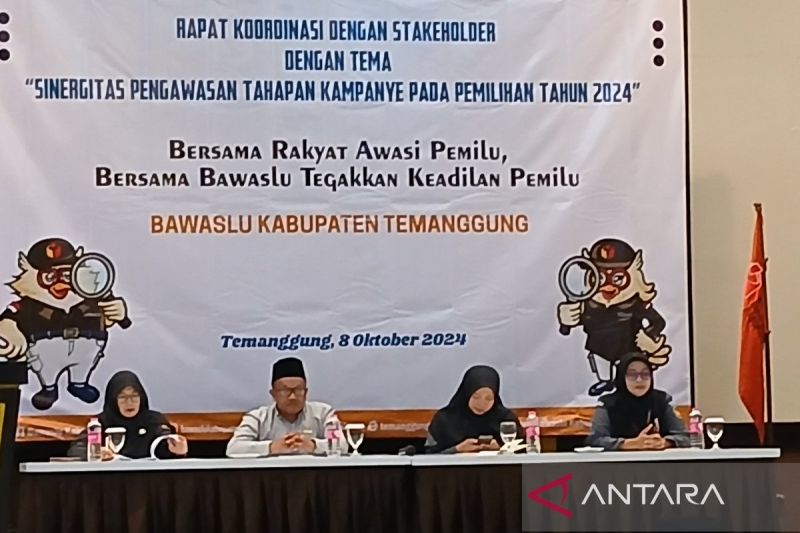 Bawaslu Temanggung Terima Laporan Perusakan APK Paslon 2